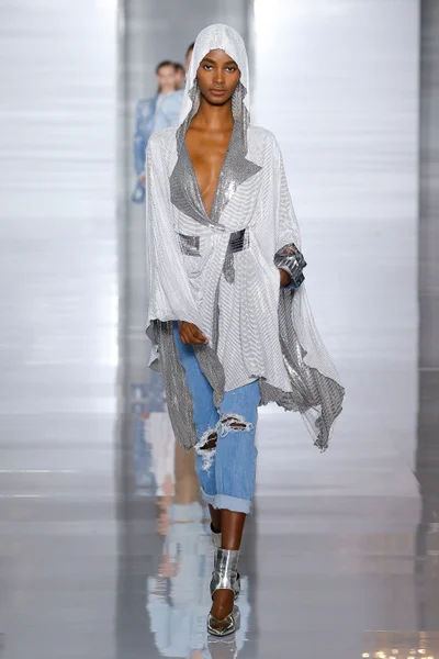 Look 31